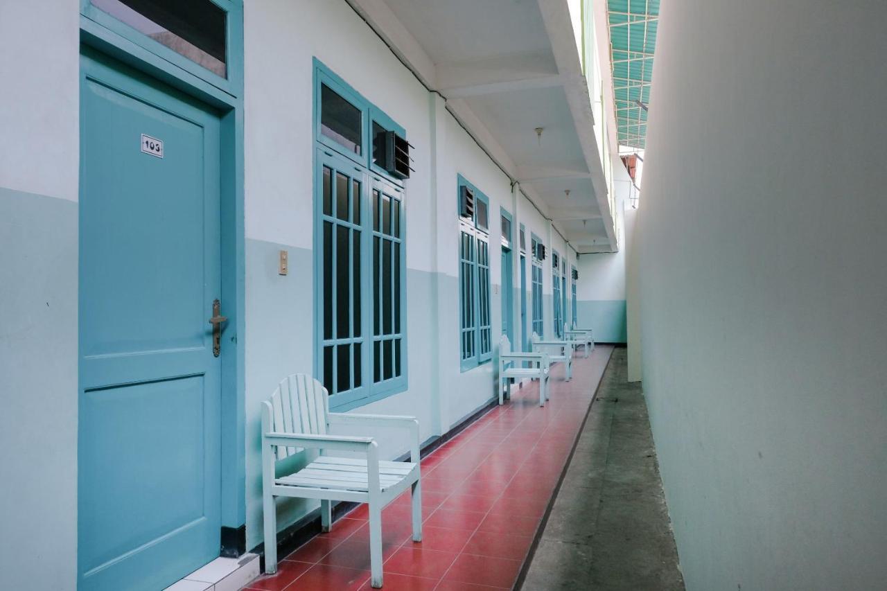 Hotel Taman Indah Madiun Εξωτερικό φωτογραφία